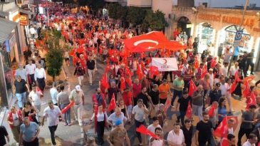 15 Temmuz Anma T&ouml;renleri T&uuml;rkiye'nin D&ouml;rt Bir Yanında Ger&ccedil;ekleşti