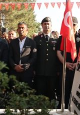 15 Temmuz Kahramanı Şehit &Ouml;mer Halisdemir Kabri Başında Anıldı