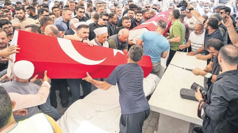 3 Gönüllü Kahramana Veda