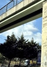 33 Yıllık &Uuml;stge&ccedil;it, D&ouml;k&uuml;len Beton Par&ccedil;aları ile Tedirginlik Yaratan Bir Manzara Sunuyor