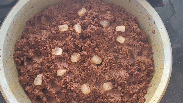 45 Derecelik Sıcakta Buzla Yoğurmaya Başladılar