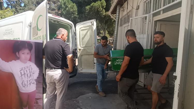 6 Yaşındaki Özlem'in Trajik Ölümü: Bornoz İpi Boğazında