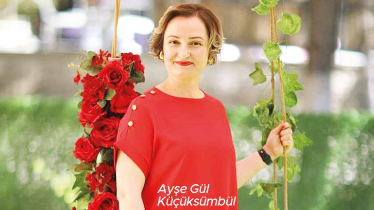 Ayşe Öğretmen Gölge Oyununda
