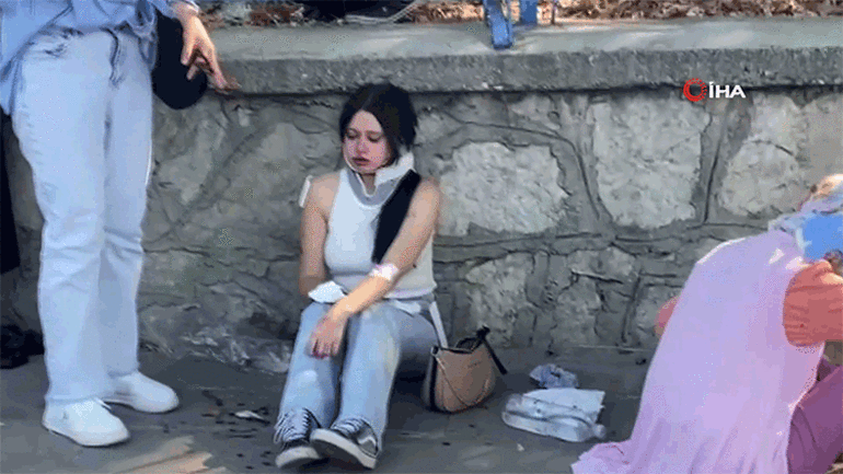 Kaza sonrasında otobüs