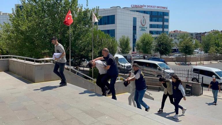 Dolandırıcılık ile ilgili görsel