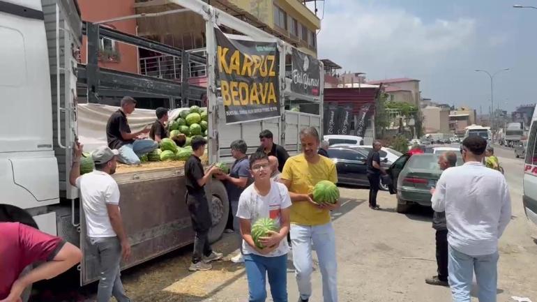 Karpuz Dağıtımı