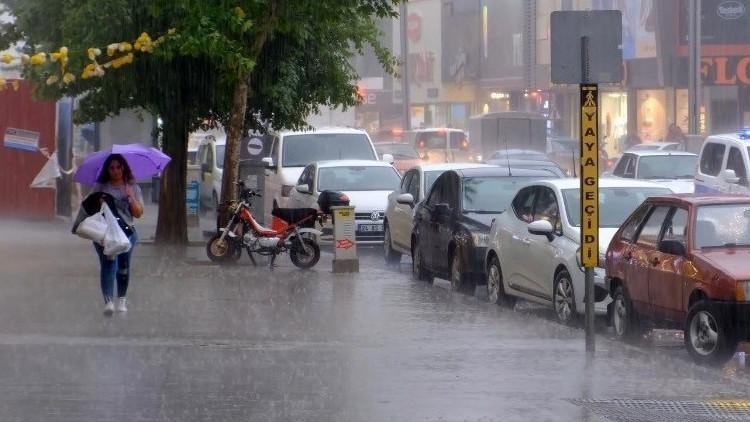 8 İlde Gök Gürültülü Sağanak Yağış Bekleniyor! Meteoroloji Uyardı!