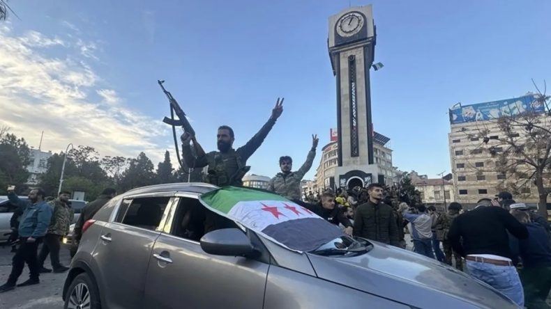 ABD Dışişleri Bakanlığı Açıkladı: Heyet Tahrir Şam 'Terör Örgütü' Listesinden Çıkarıldı