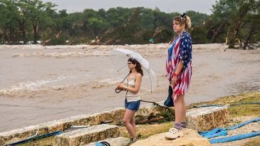 ABD'de Sel Felaketi: En Az 13 Kişi Hayatını Kaybetti, &Ccedil;ok Sayıda Kayıp Var