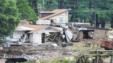 ABD&rsquo;de Sel Felaketi: Bilan&ccedil;o Ağırlaşıyor, 82 &Ouml;l&uuml; 41 Kayıp