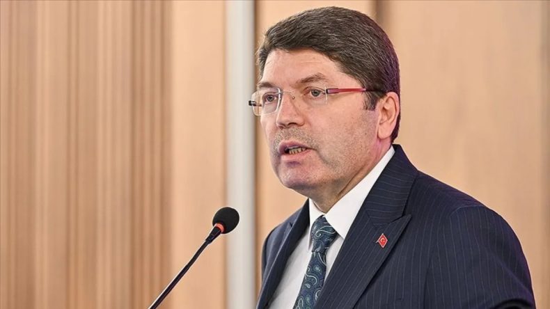 Adalet Bakanı Tunç'tan Vatandaşlara Uyarı: "Hasas Olmalarını Rica Ediyorum"