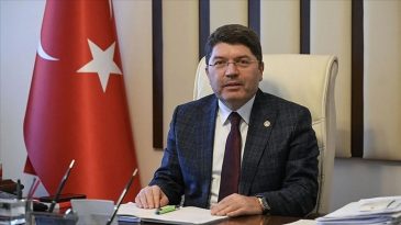 Adli Soruşturmayı Cumhurbaşkanımızla İlişkilendirmek Anayasal D&uuml;zene Saldırıdır