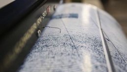 AFAD'dan son dakika duyurusu! Akdeniz'de 5 büyüklüğünde deprem meydana geldi