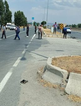 Ağrı’da trafik kazasında bir çocuk hayatını kaybetti