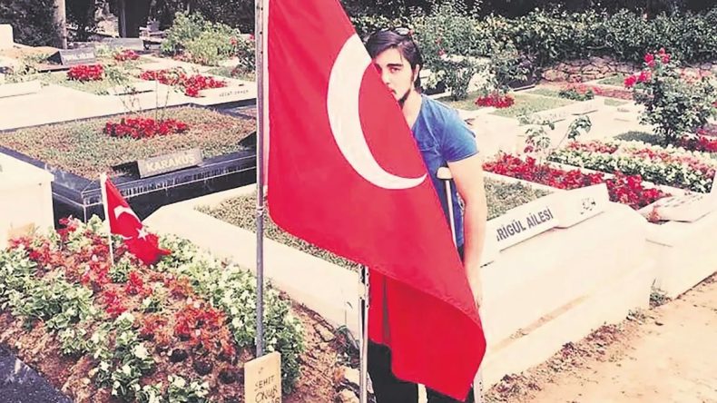 Ailece Destan Yazdılar