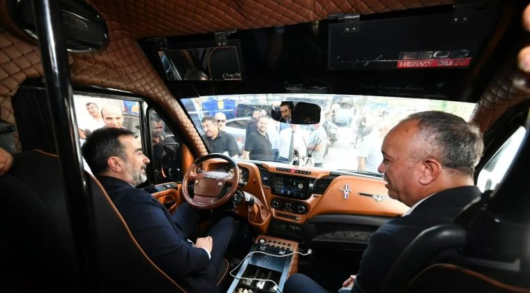 AK Parti Girişimlerle 60 Yıllık Sorunu Çözdü: Dolmuşlarda ‘Çök Kalk’ Dönemi Sona Erdi