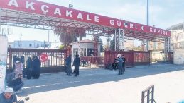 Akçakale Sınır Kapısı Ticari Geçişe Açılıyor