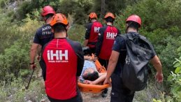 Alanya’da Paraşüt Pilotunun Kayalıklara Düşmesi Hasebiyle Kurtarma Operasyonu