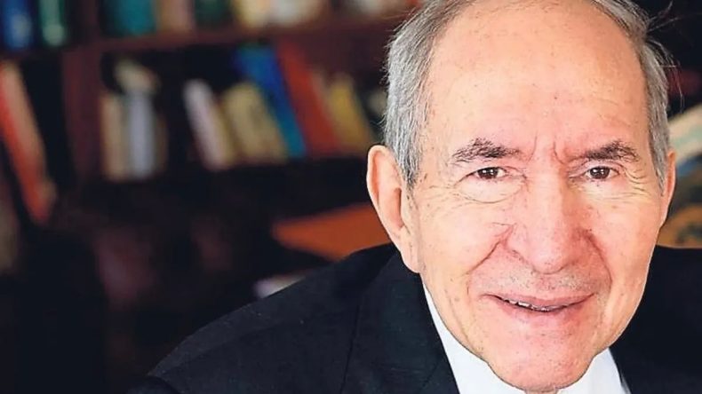Altan Öymen Hayatını Kaybetti