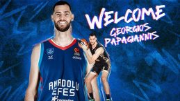 Anadolu Efes, Yunan Basketbolcu Papagiannis ile 2+1 Yıllık Anlaşma Sağladı