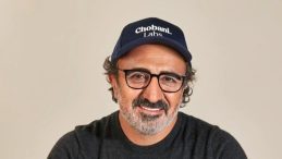 Anadolu'dan Dünyaya Uzanan Bir Liderlik Hikayesi: Hamdi Ulukaya Kimdir?