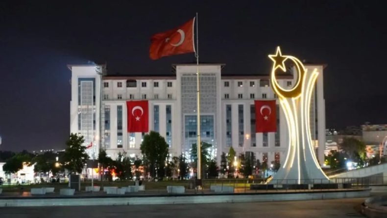 Ankara Emniyeti, 15 Temmuz’un direnişinin kalbi oldu: 13 şehidin destanı anıtla ölümsüzleştirildi