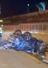 Ankara'da İki Otomobil Kafa Kafa &Ccedil;arpıştı: 2 &Ouml;l&uuml;