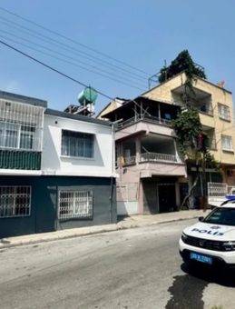 Anne ve Kızı Silahla Vurularak Hayatlarını Kaybetti