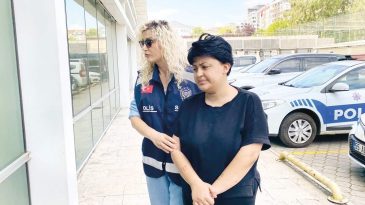 Annesini 11 Yerinden Bı&ccedil;akladı