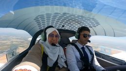 Annesini Uçuran Pilot! Levent’in İlk Yolcusu Kendi Annsi Oldu