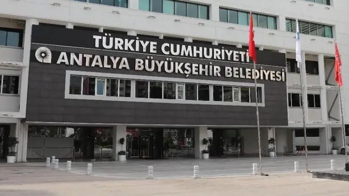Antalya Büyükşehir Belediyesi'ne yönelik soruşturmada 3 şüpheli gözaltına alındı