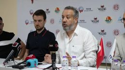 Antalyaspor'da Başkan İstifası