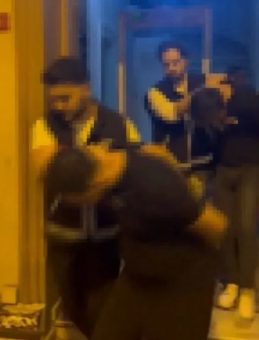 Antikacıya Silahlı Saldırı Düzenleyenler Hamamda Eğlenirken Yakalandı