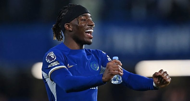 Arsenal, Madueke'yi Renklerine Bağladı!