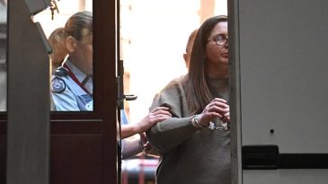 Avustralya'da T&uuml;yler &Uuml;rperten Cinayet: Aile Yemeği K&acirc;busa D&ouml;n&uuml;şt&uuml;!