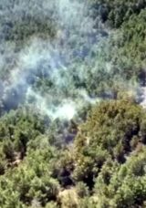 Aydos Orman yolunda makilik alan ile B&uuml;y&uuml;k&ccedil;ekmece'deki tarla yangını kontrol altına alındı