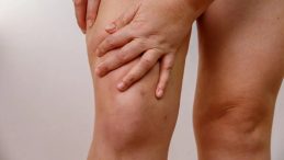 Bacaklarınızdaki Anormal Yağ Birikimine Dikkat! Uzmanlardan Önemli Uyarı: Bu Rahatsızlık Kadınlarda Daha Yaygın…