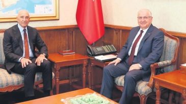 Bakan G&uuml;ler, Barrack&rsquo;ı Ağırladı
