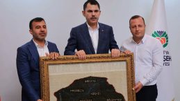 Bakan Kurum'dan Deprem Bölgesi Müteahhitlerine Net Mesaj: "Toplantı Değil, İş Yapın!"