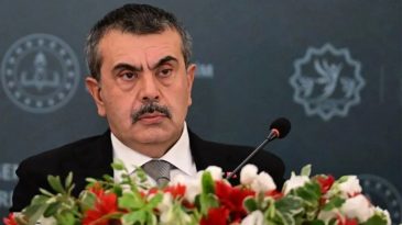 Bakan Tekin&rsquo;den LGS İddialarına Cevap: 719 &Ouml;ğrencinin T&uuml;m Soruları Doğru Yanıtlaması Sağlıklı Bir Durum