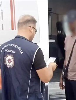 Bakan Yerlikaya Duyurdu: Ülke Genelindeki Denetimlerde 32 Göçmen Kaçakçısı Yakalandı