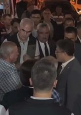 Bakan Yumaklı, şehit dozer operat&ouml;r&uuml;n&uuml;n ailesini ziyaret etti