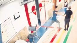Başhekim Yardımcısına Bıçaklı Saldırı