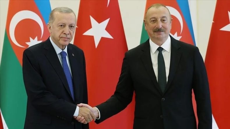 Başkan Erdoğan, Aliyev ile Telefonda Görüştü