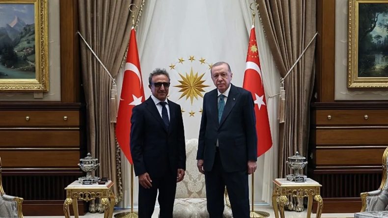 Başkan Erdoğan Hamdi Ulukaya'yı Ağırladı