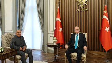 Başkan Erdoğan, Tataristan Cumhurbaşkanı Minnihanov ile G&ouml;r&uuml;şt&uuml;