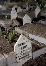 Batman'da Mezarlıkta Şok Olay! Ailenin Bilgisi Olmadan Cenaze Başka Mezar Yerine Taşındı