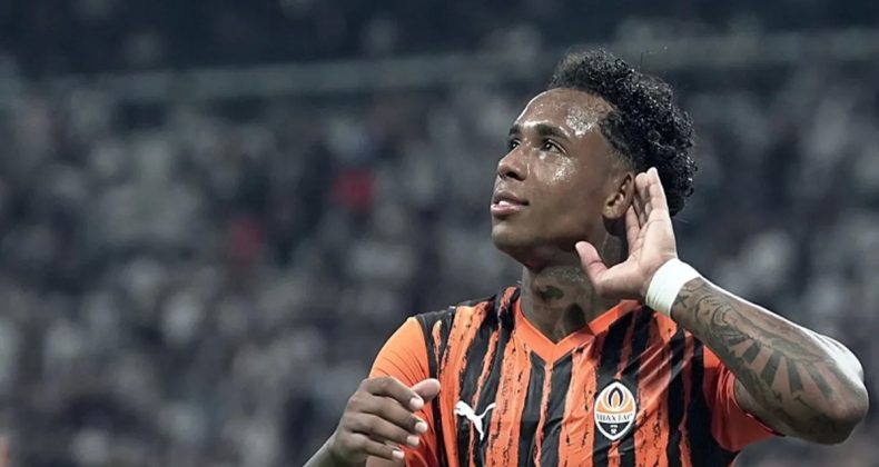 Beşiktaş, Irkçı Mesajlar Gönderen Üyeyi Disipline Sevk Etti