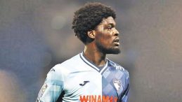 Beşiktaş transferde hız kesmiyor! Kartal'da stopere genç Fransız Etienne Youte