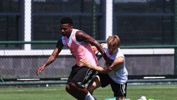 Beşiktaş, Yeni Sezon Hazırlıklarına Devam Ediyor